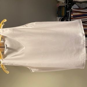 Nine West white top